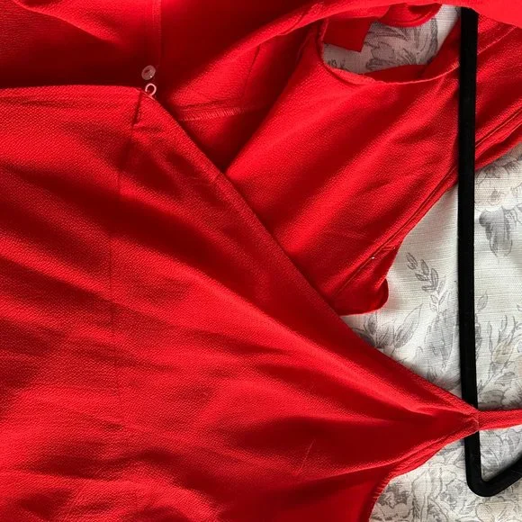 Red Ruffle Wrap Dress (XS) - Picture 9 of 10